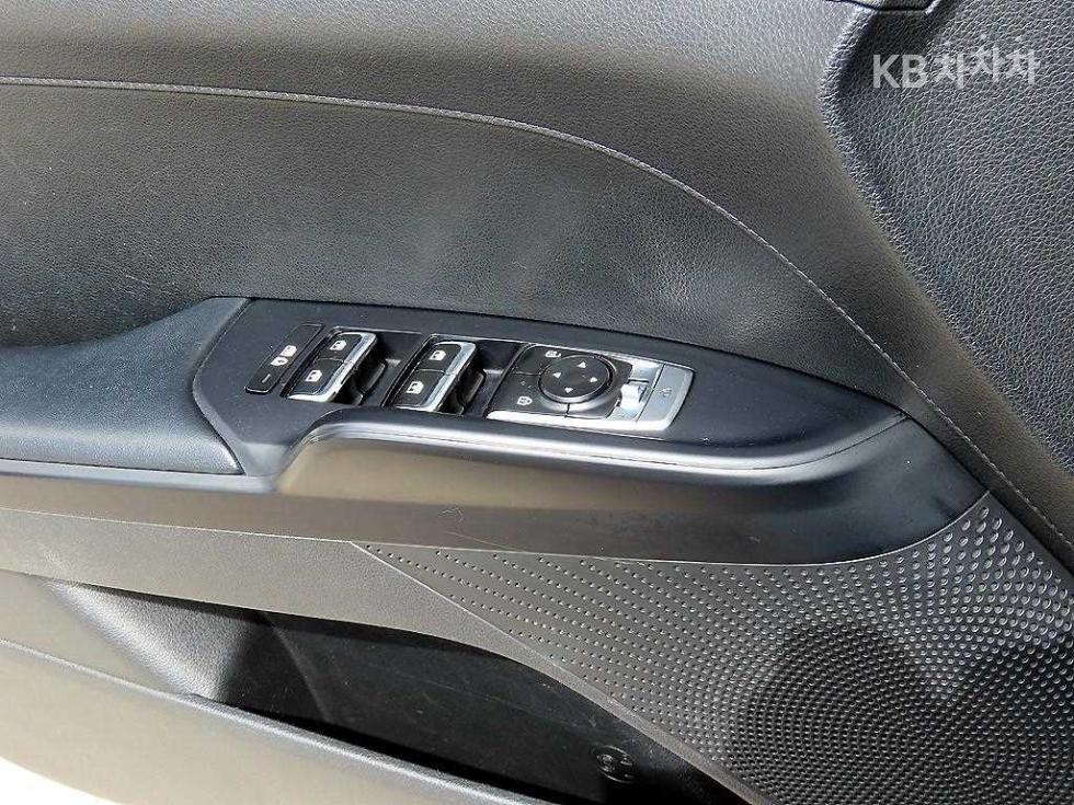 2020 - kia k5