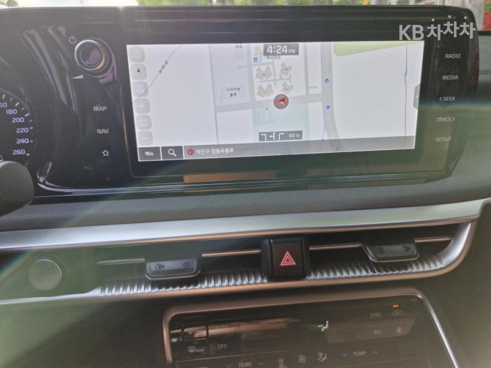 2020 - kia k5