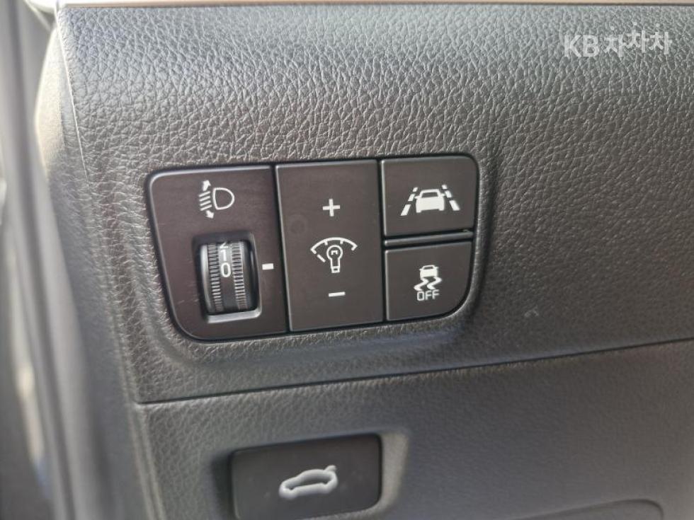 2020 - kia k5