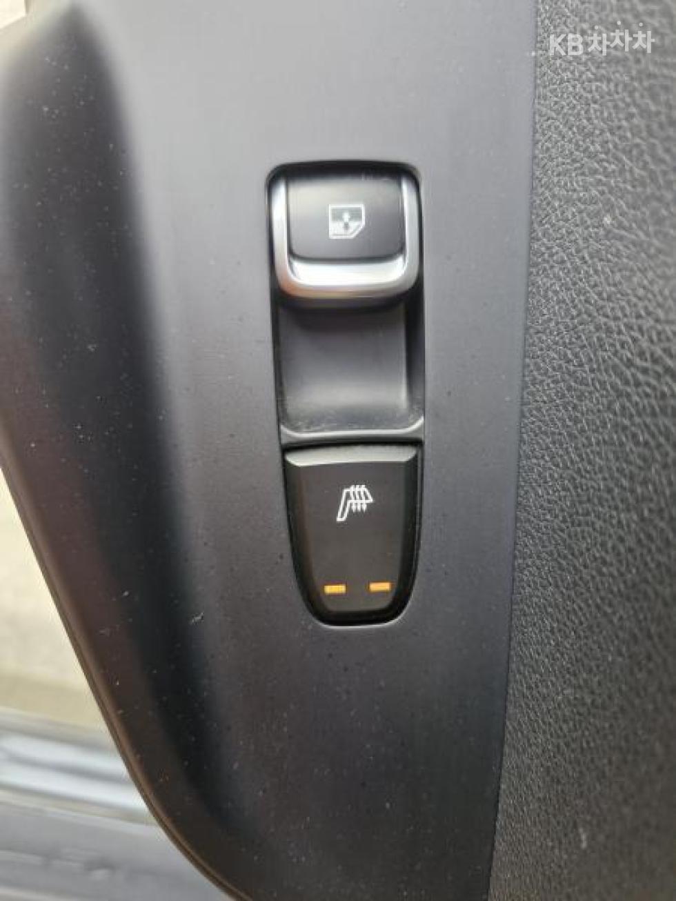 2020 - kia k5