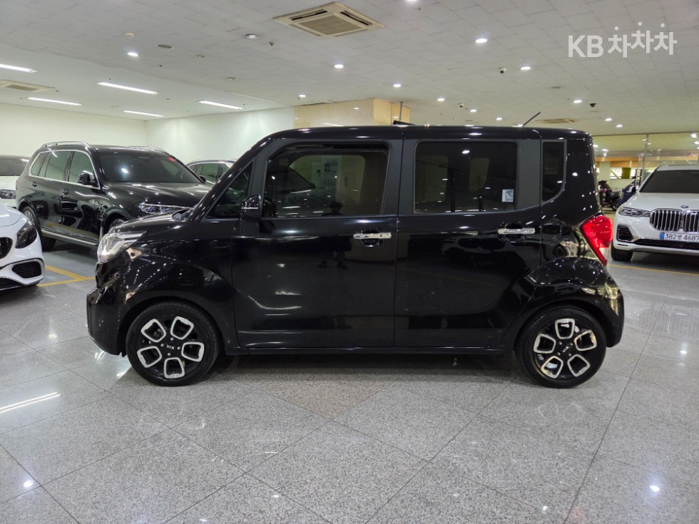 2018 - kia ray