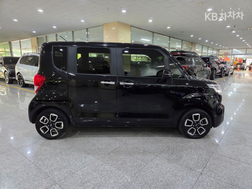 2018 - kia ray