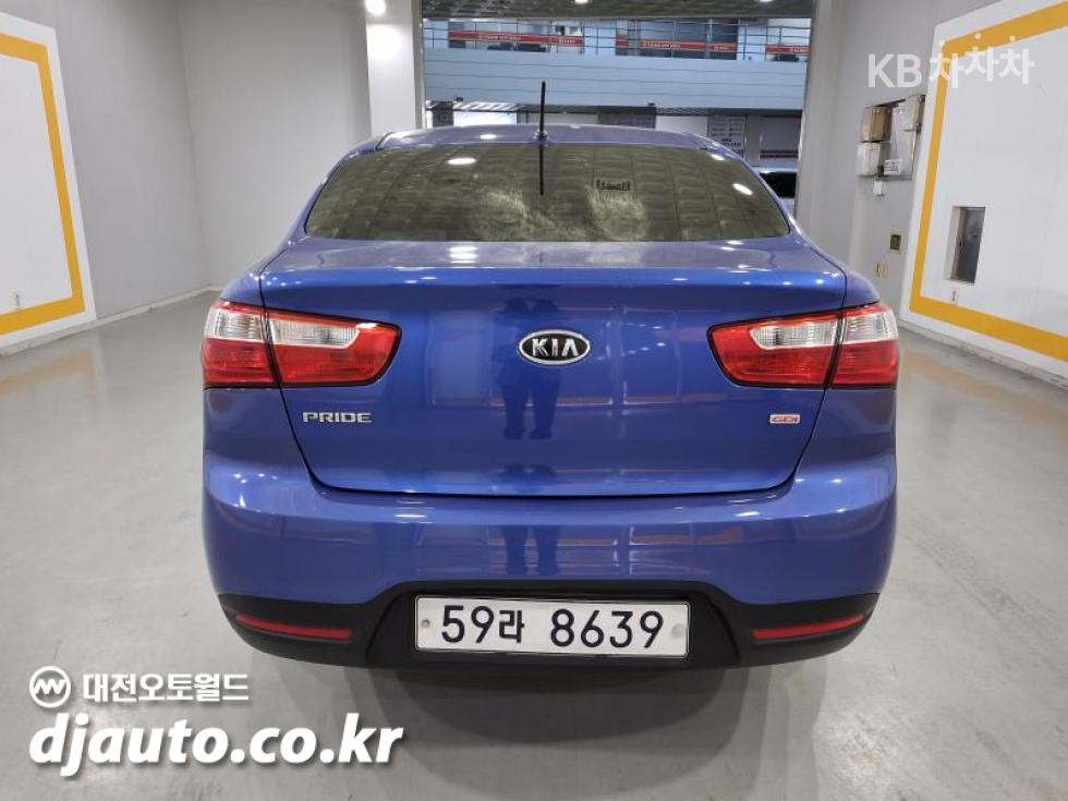 2012 - kia pride