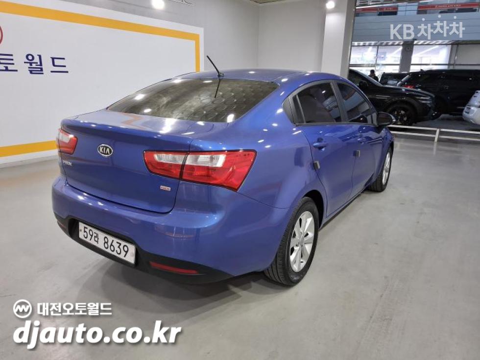 2012 - kia pride