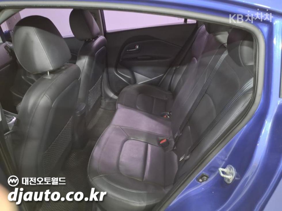2012 - kia pride
