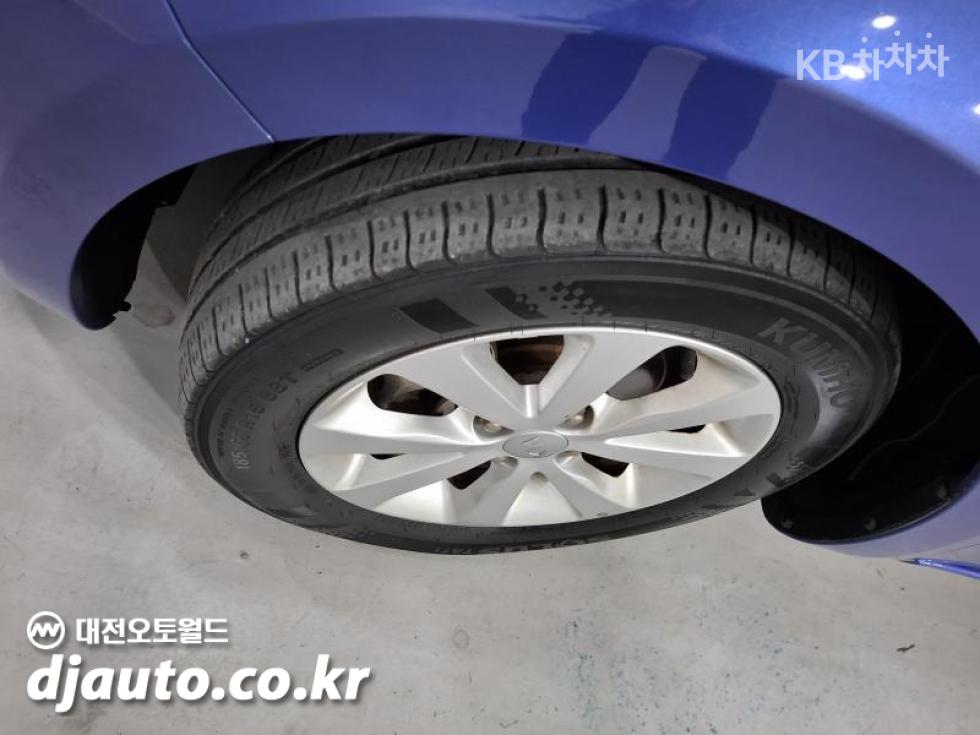 2012 - kia pride