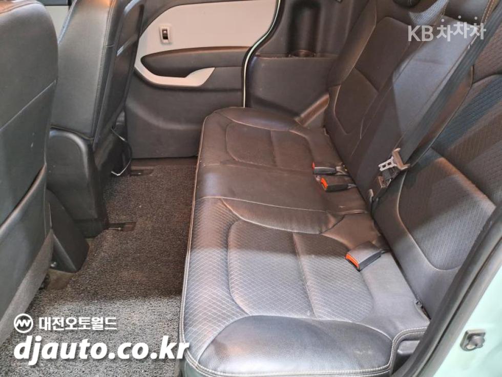 2012 - kia ray