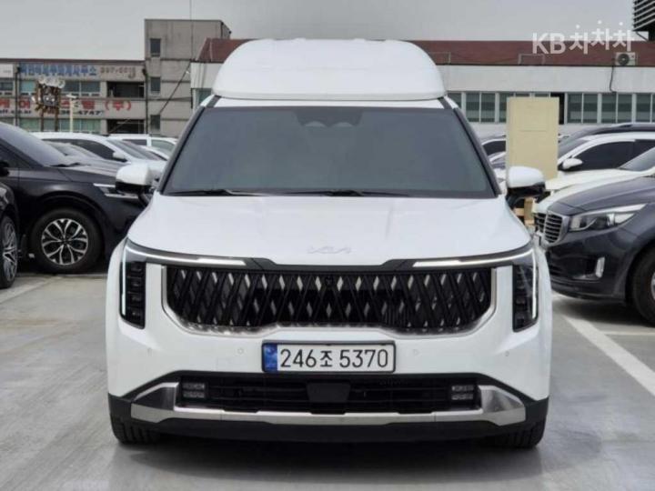 Kia Carnival Hybrid High Limousine 1.6 HEV Signature