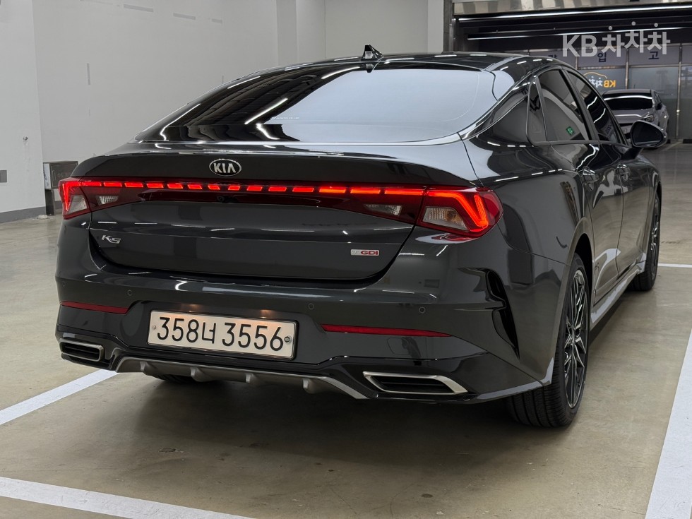 2020 - kia k5