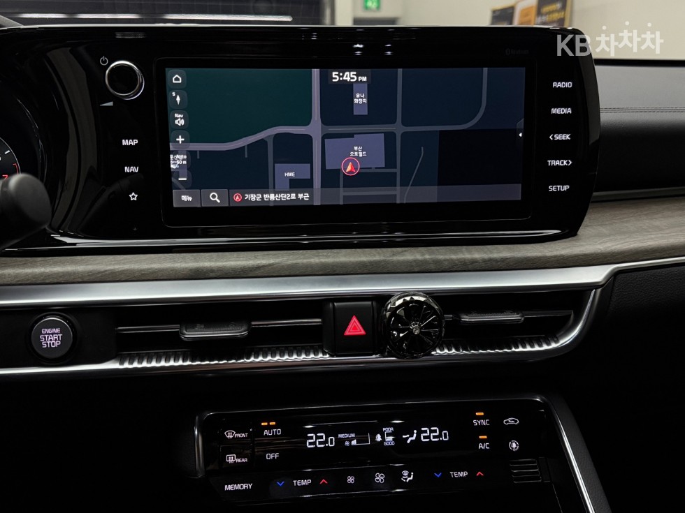 2020 - kia k5