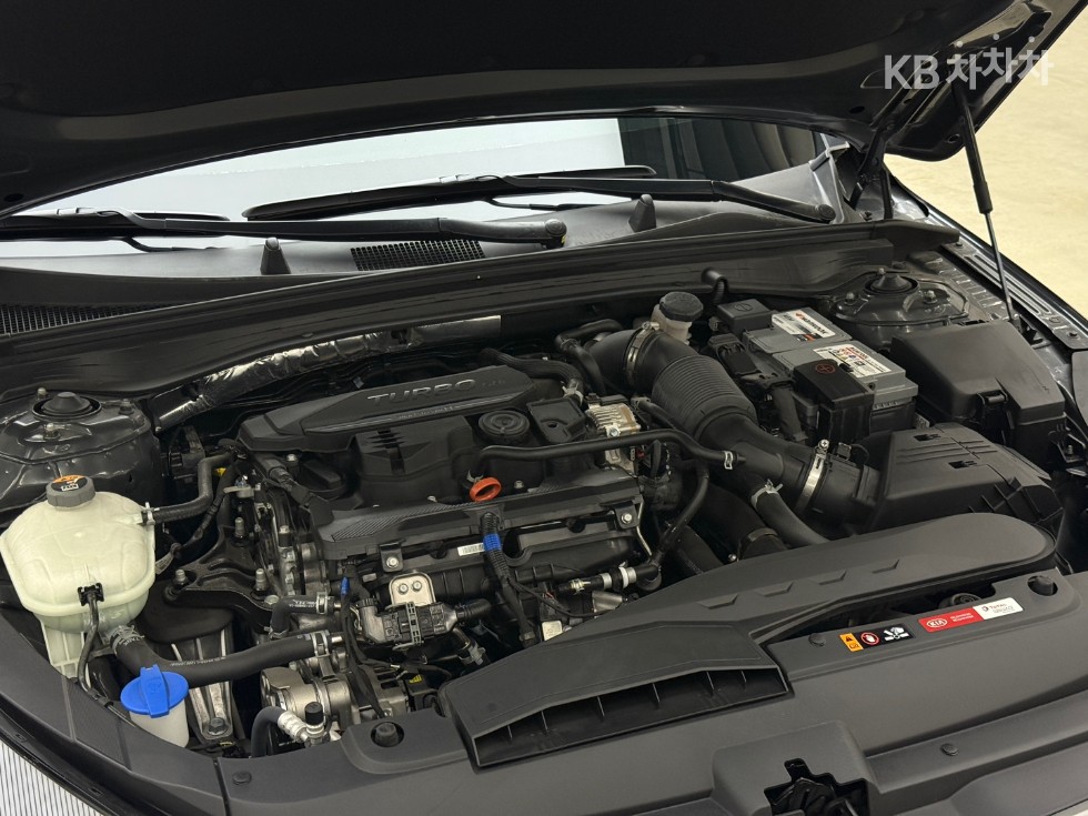 2020 - kia k5