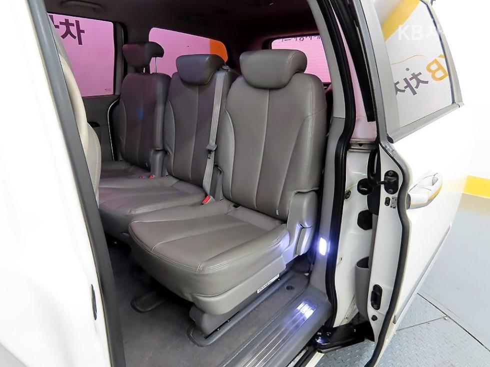2014 - kia carnival