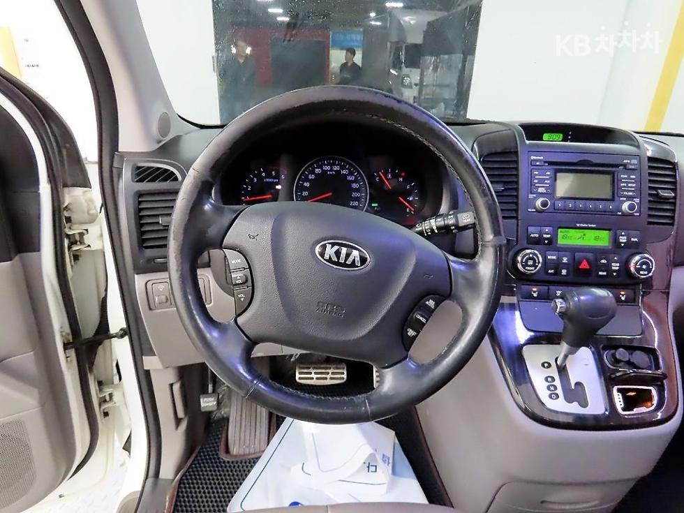 2014 - kia carnival