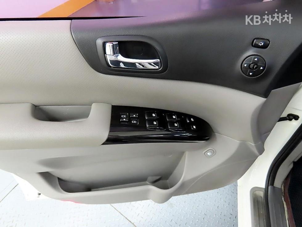 2014 - kia carnival