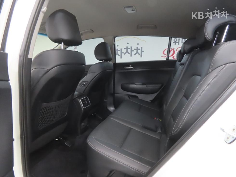 2020 - kia sportage