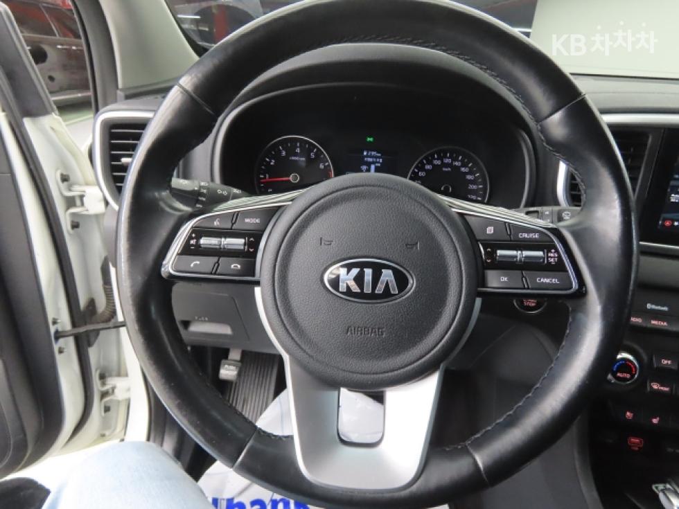 2020 - kia sportage