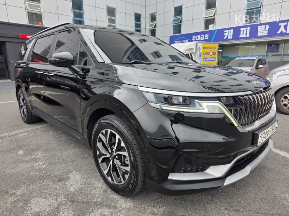 2021 - kia carnival