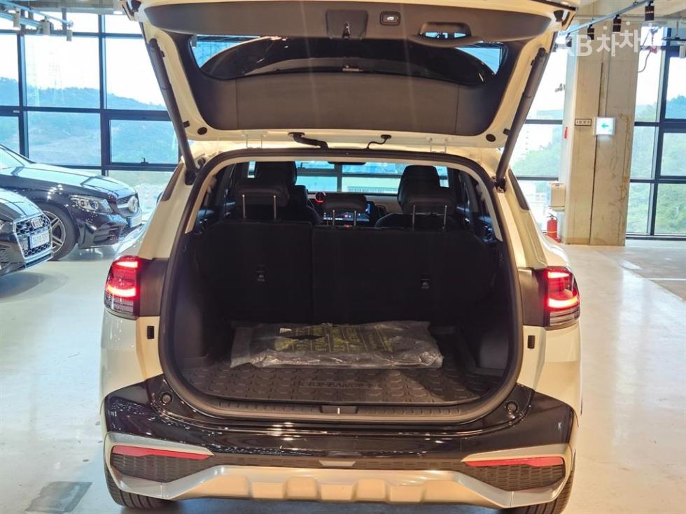 2024 - kia sportage