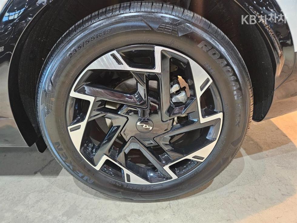 2024 - kia sportage