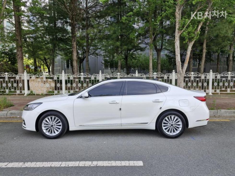 2016 - kia k7