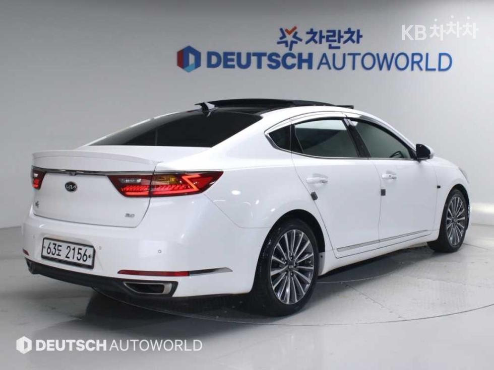 2017 - kia k7