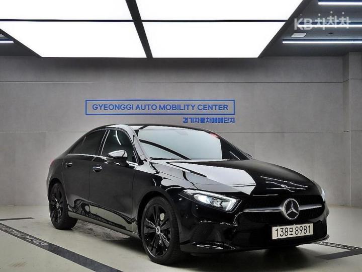 Mercedes-Benz A220