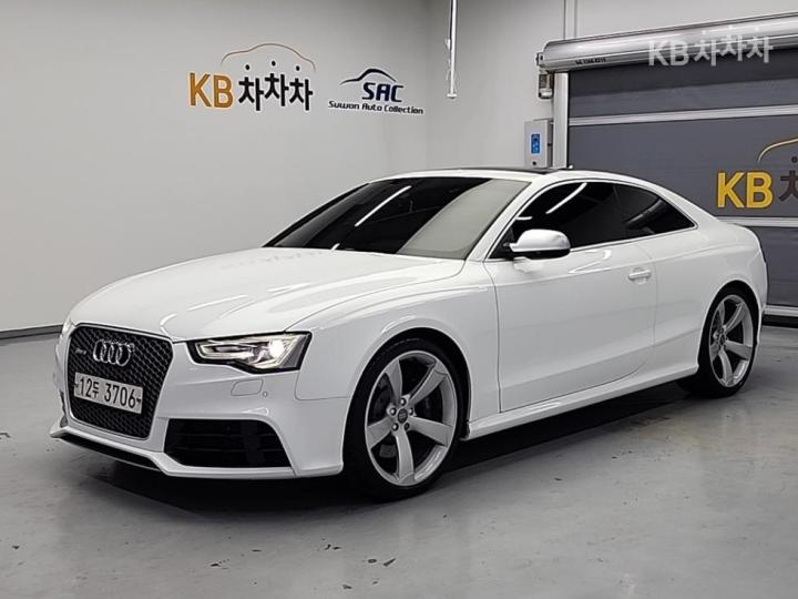 Audi RS5 4.2 FSI Quattro