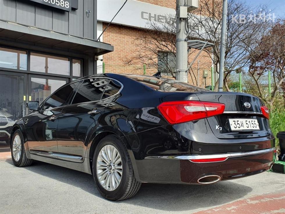 2013 - kia k7