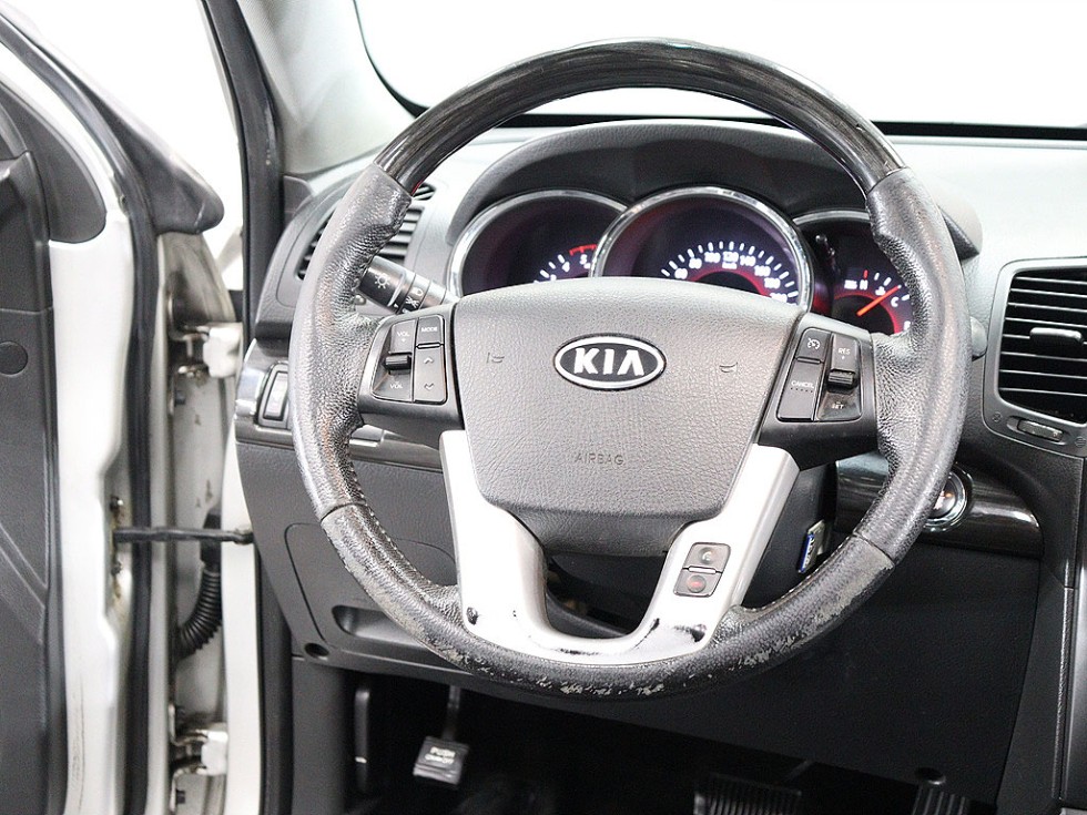 2010 - kia sorento
