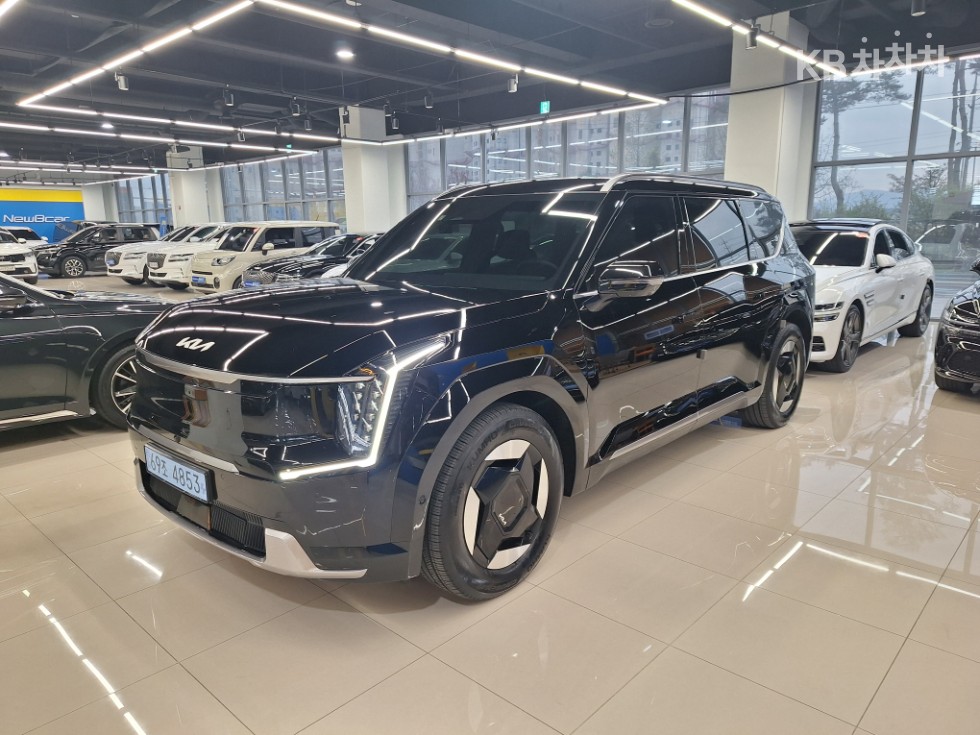 기아 EV9 롱레인지 2WD 어스