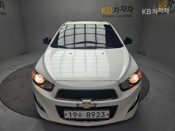 Chevrolet Aveo Hatchback 1.4 Turbo RS Regular