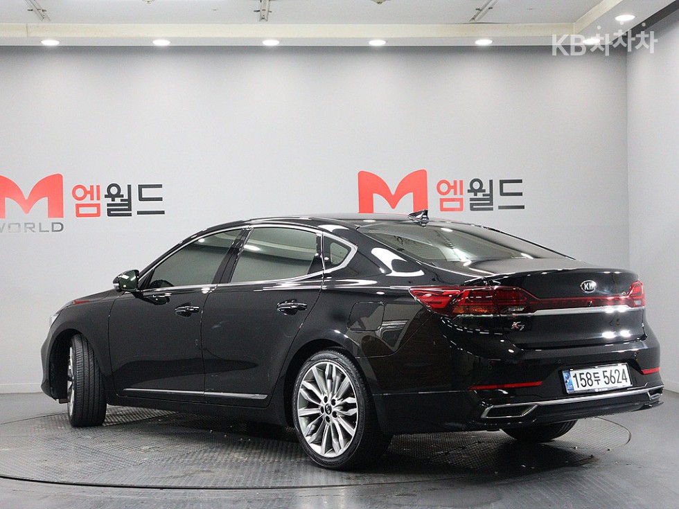 2020 - kia k7