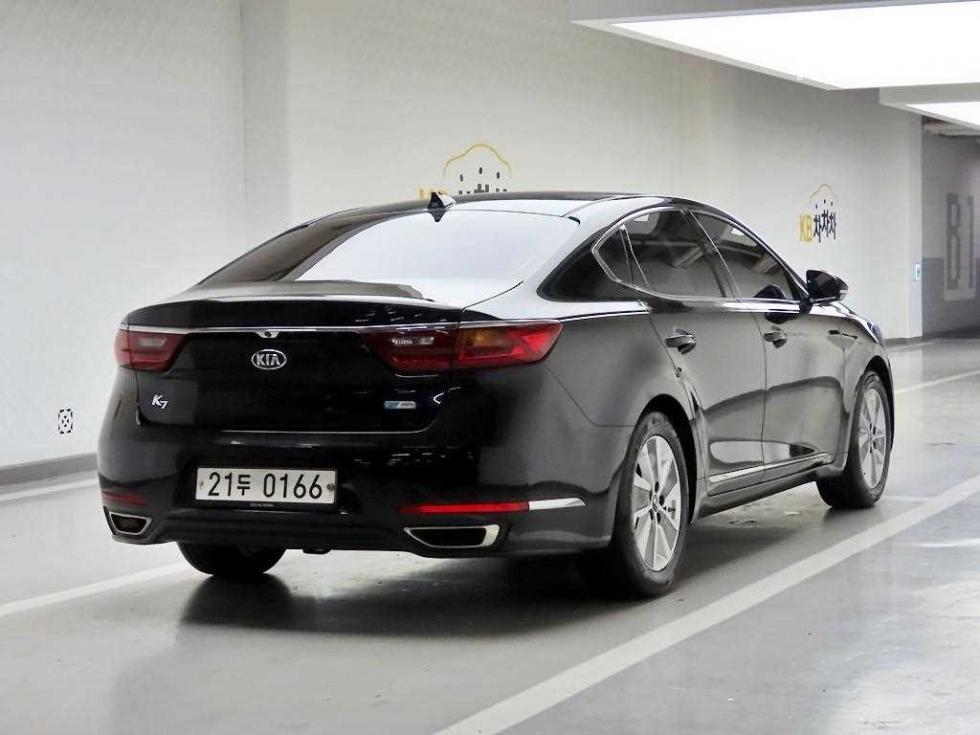2017 - kia k7