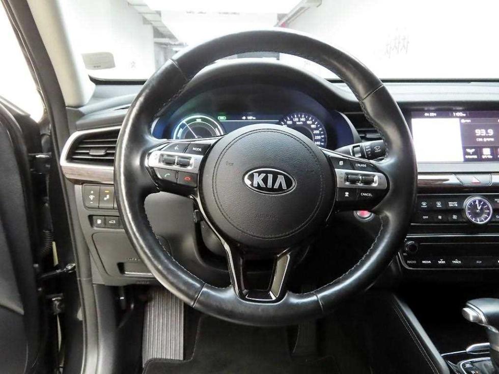 2017 - kia k7