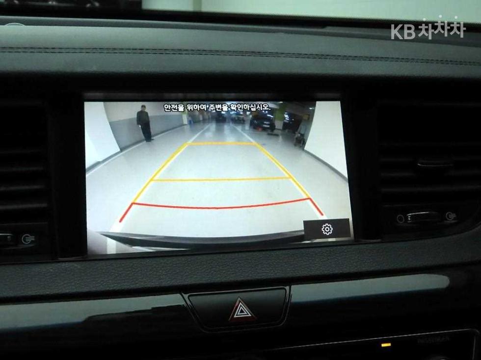 2017 - kia k7