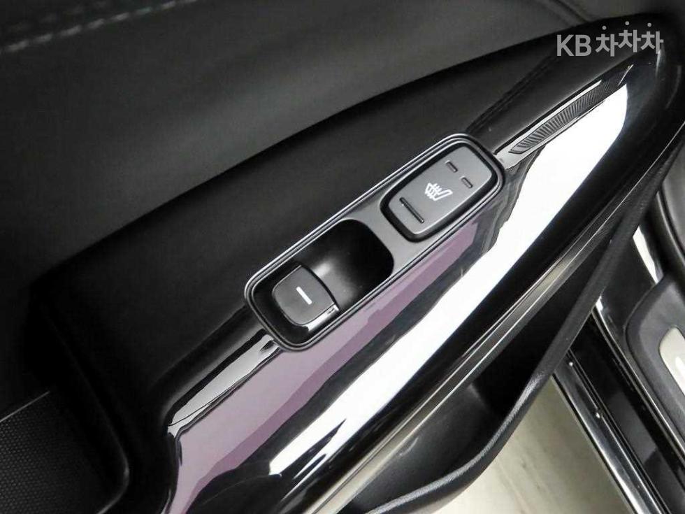2017 - kia k7