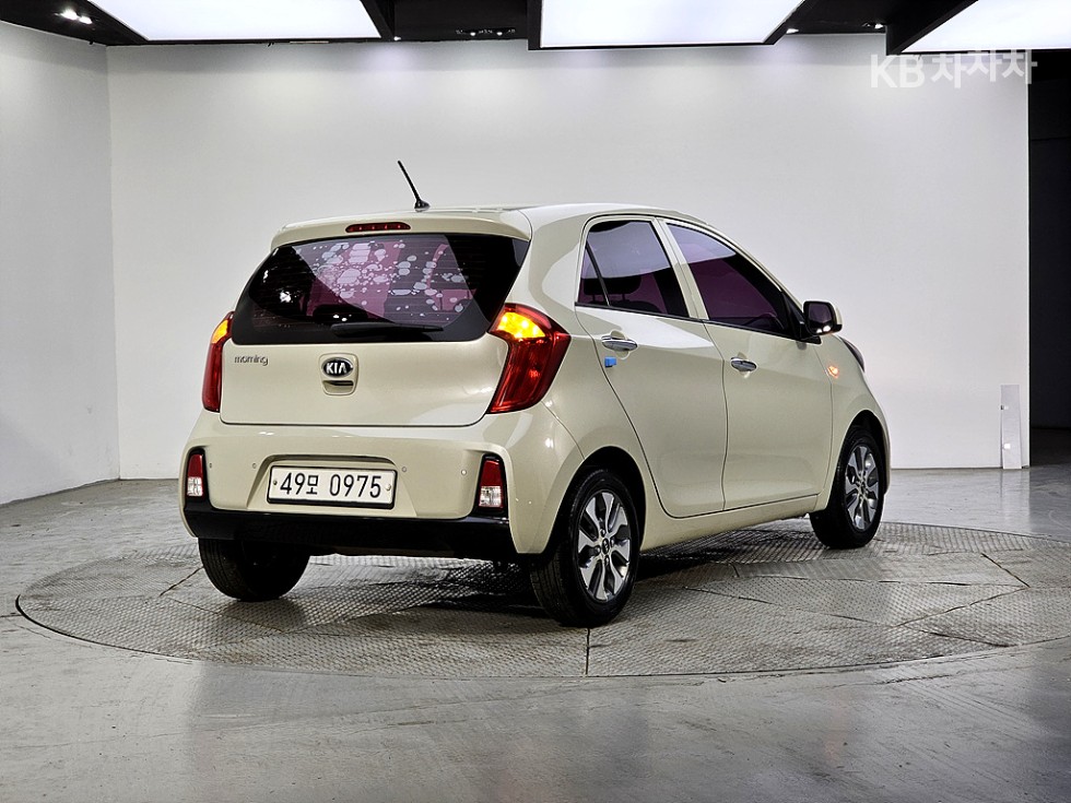 2016 - kia morning