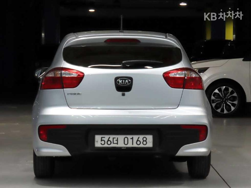 2016 - kia pride