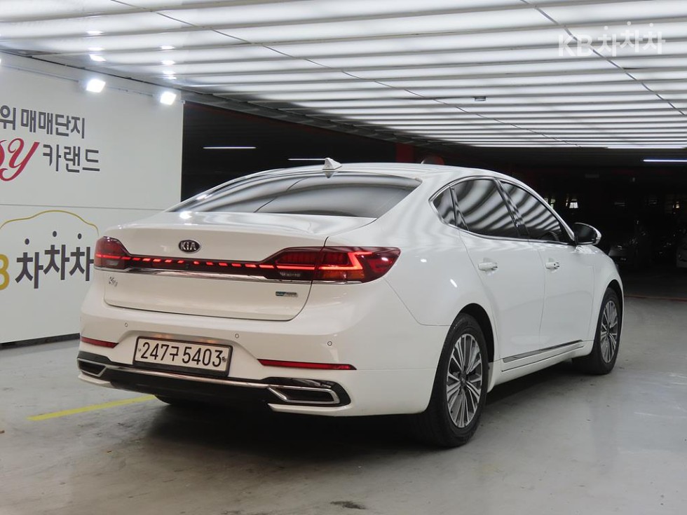 2020 - kia k7