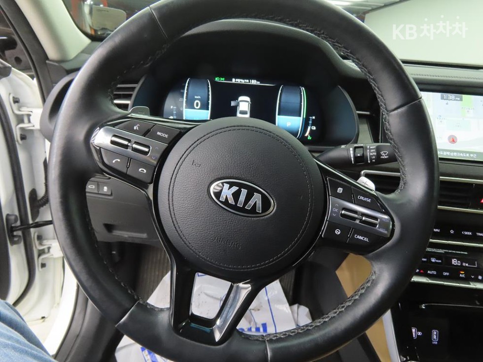 2020 - kia k7