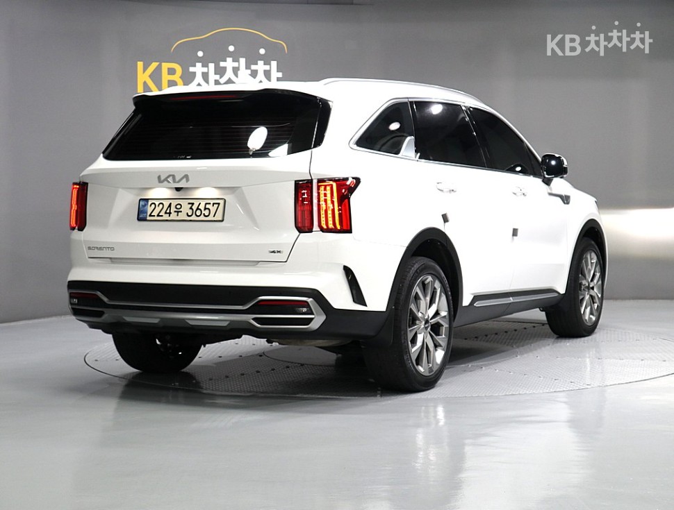 2023 - kia sorento