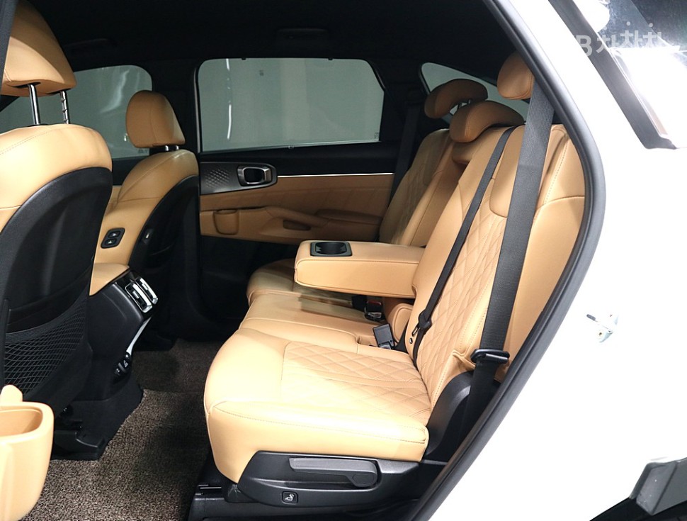 2023 - kia sorento