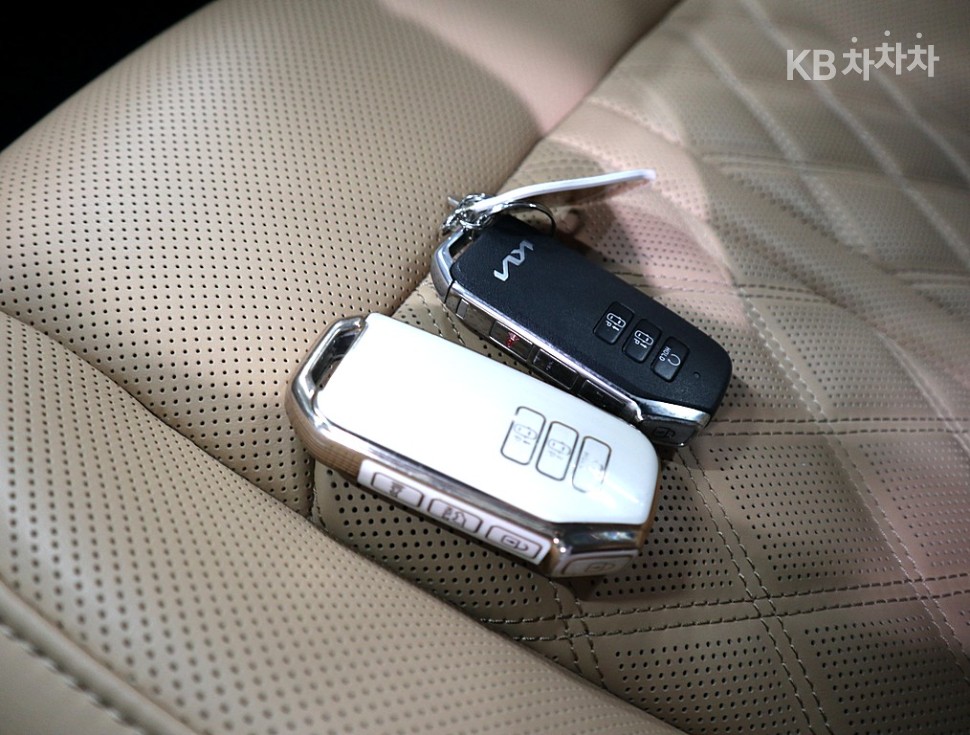2023 - kia sorento