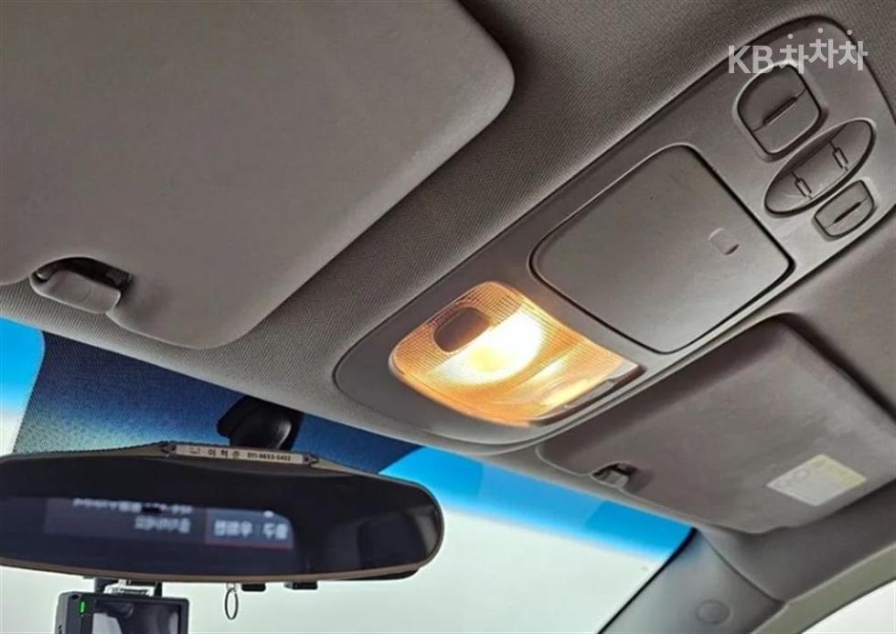 2009 - kia grand carnival