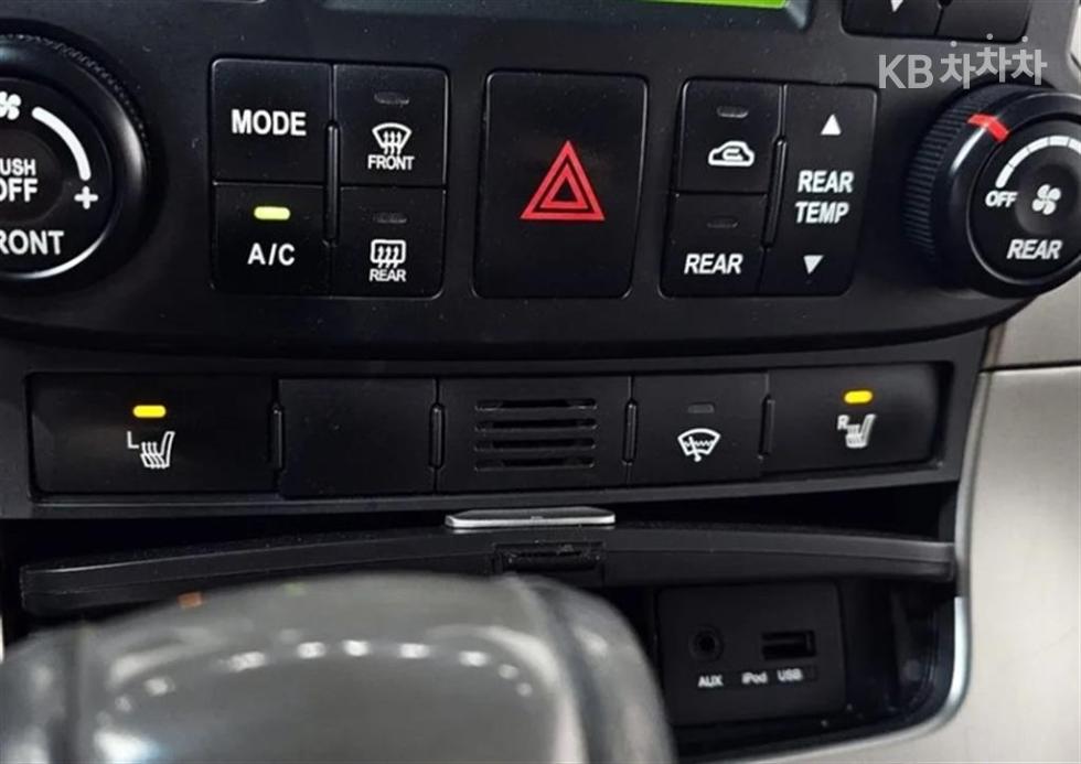 2009 - kia grand carnival