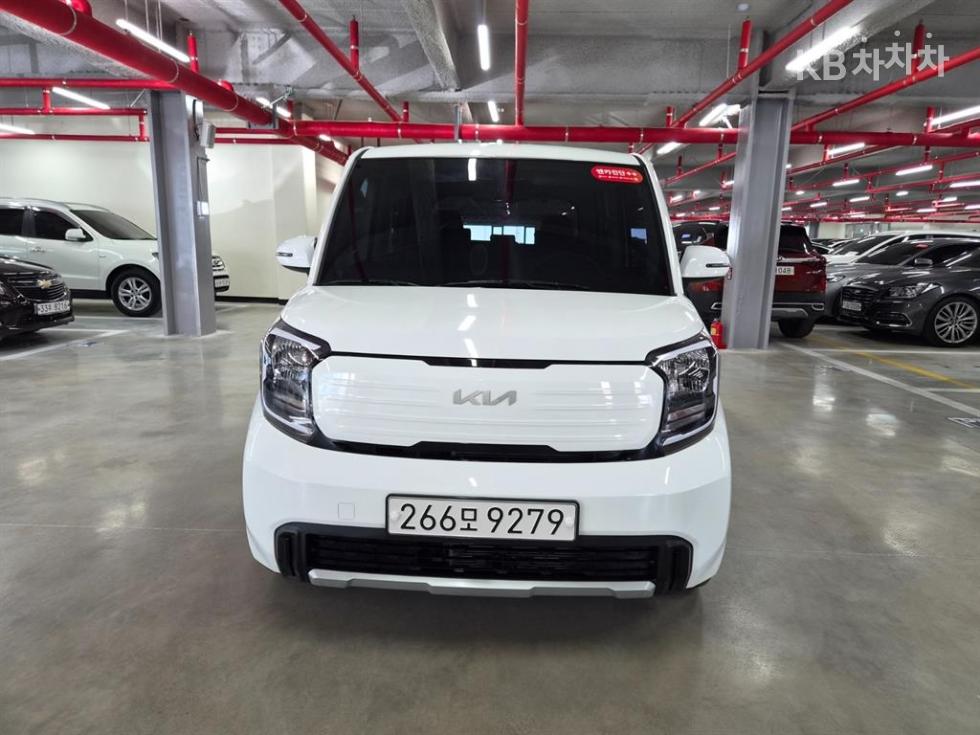 2025 - kia kia