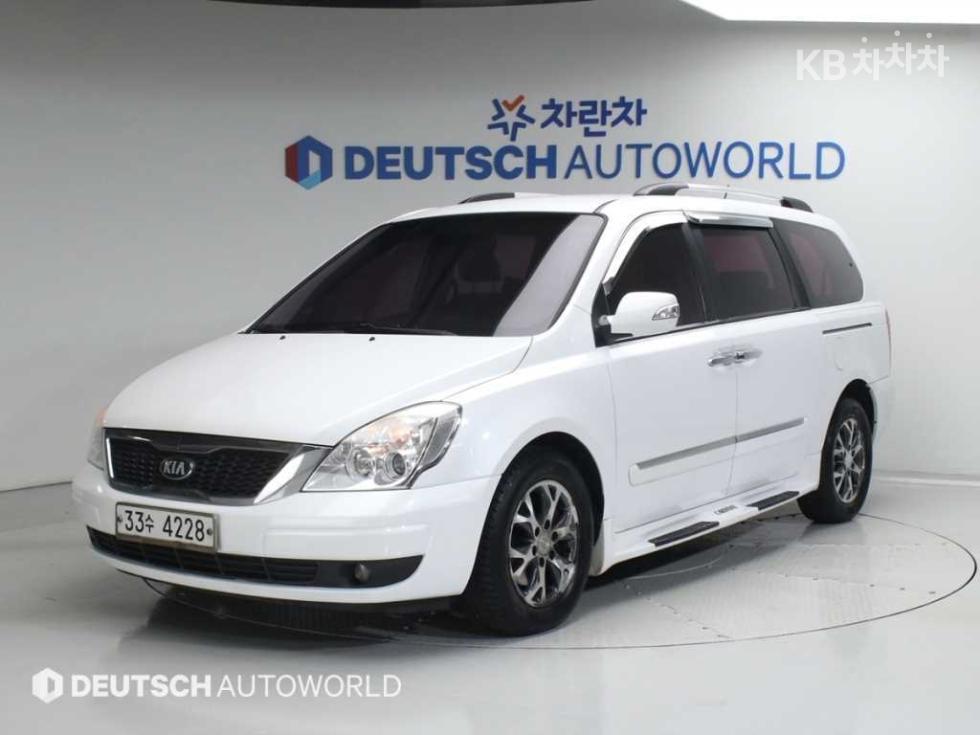 2013 kia carnival