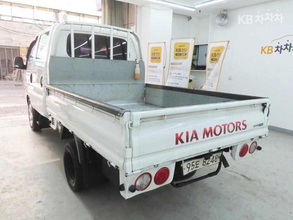 2014 - kia bongo iii