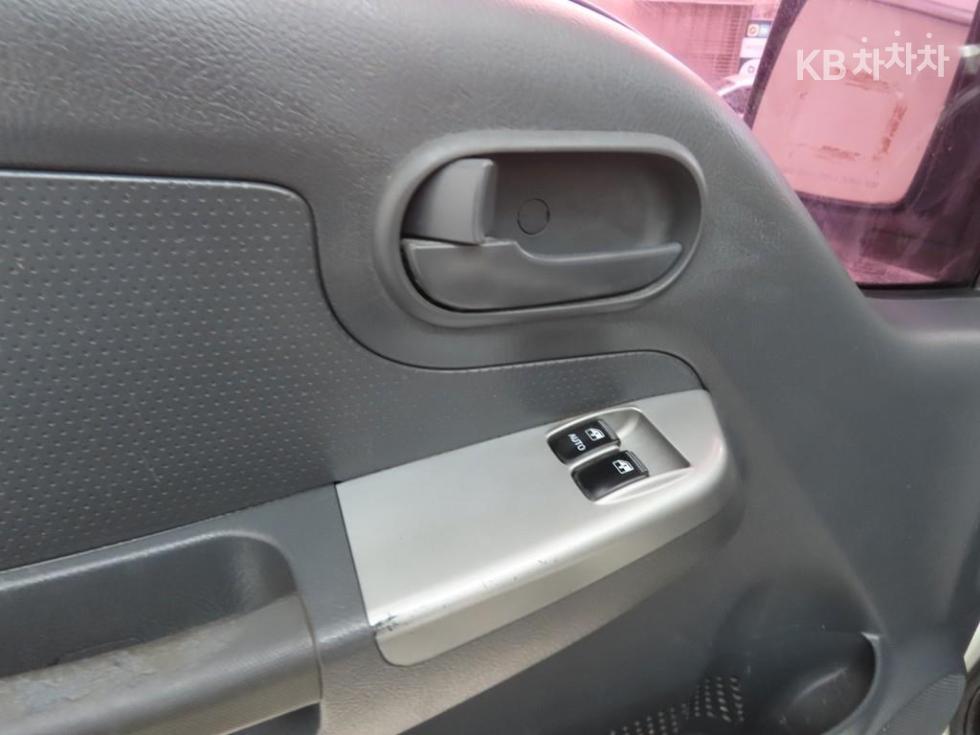 2014 - kia bongo iii