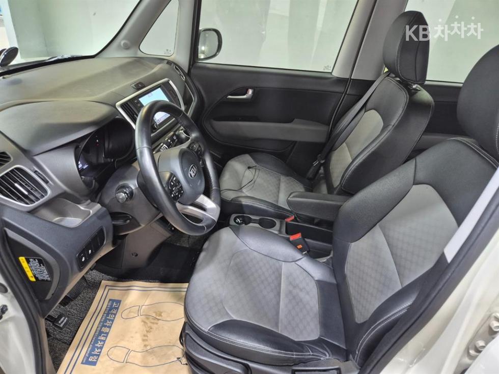 2021 - kia ray